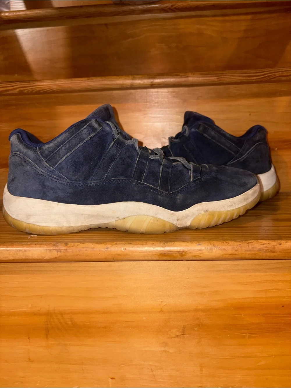 Vintage Derek Jeter Jordan 11 Low